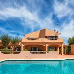 Villa Novo