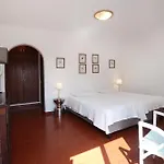 Novo *