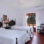 Novo * Lagoa (Algarve)