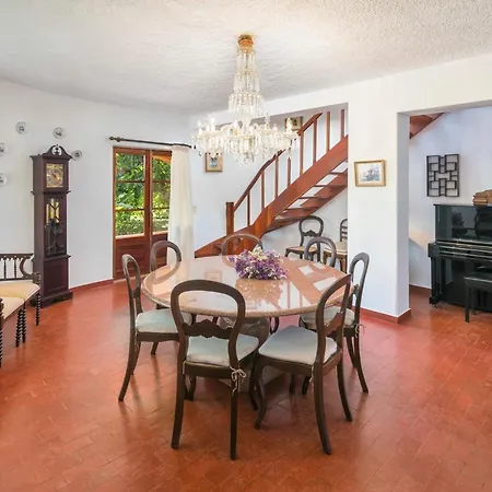 Villa Novo *