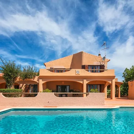 Villa Novo